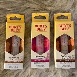‼️3 PACK ‼️Burt's Bees Hydrating Lip Oil - 1 Passion Fruit & 2 Sweet Almond